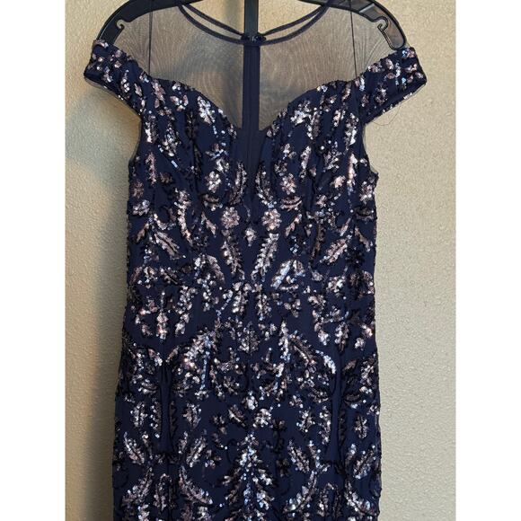 Stunning Adrianna Papell long sequined gown SIZE 8 - NEW TASTFUL FLASH & SEQUINS - Picture 4 of 8